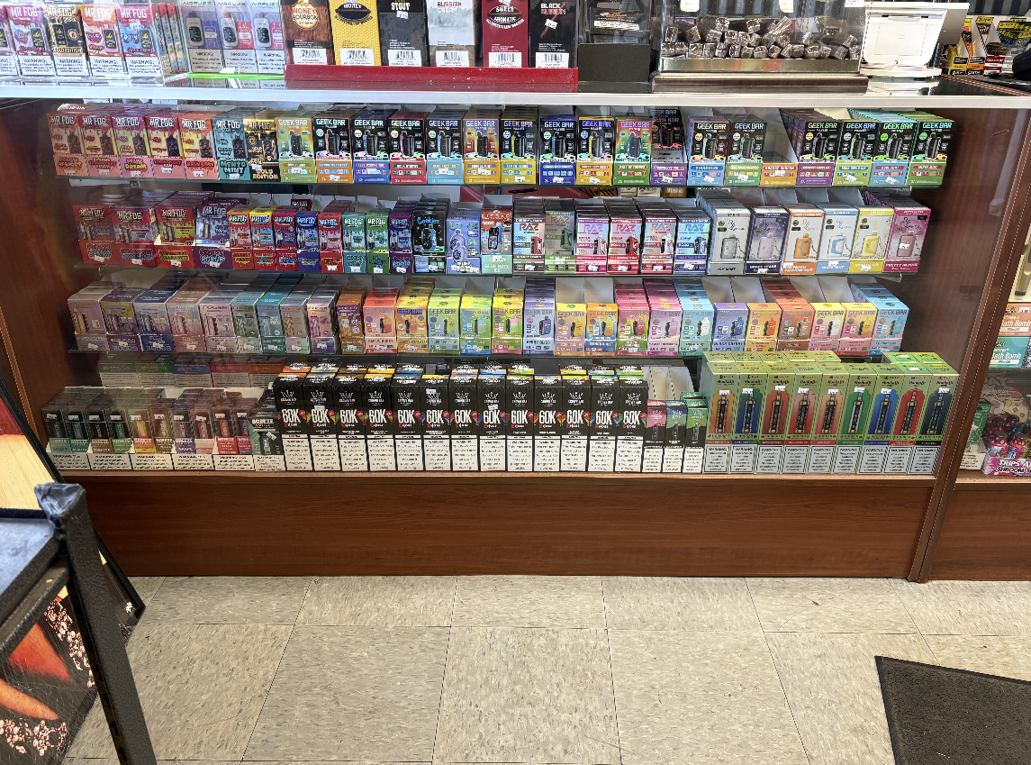 Puffy's Smoke and Vape